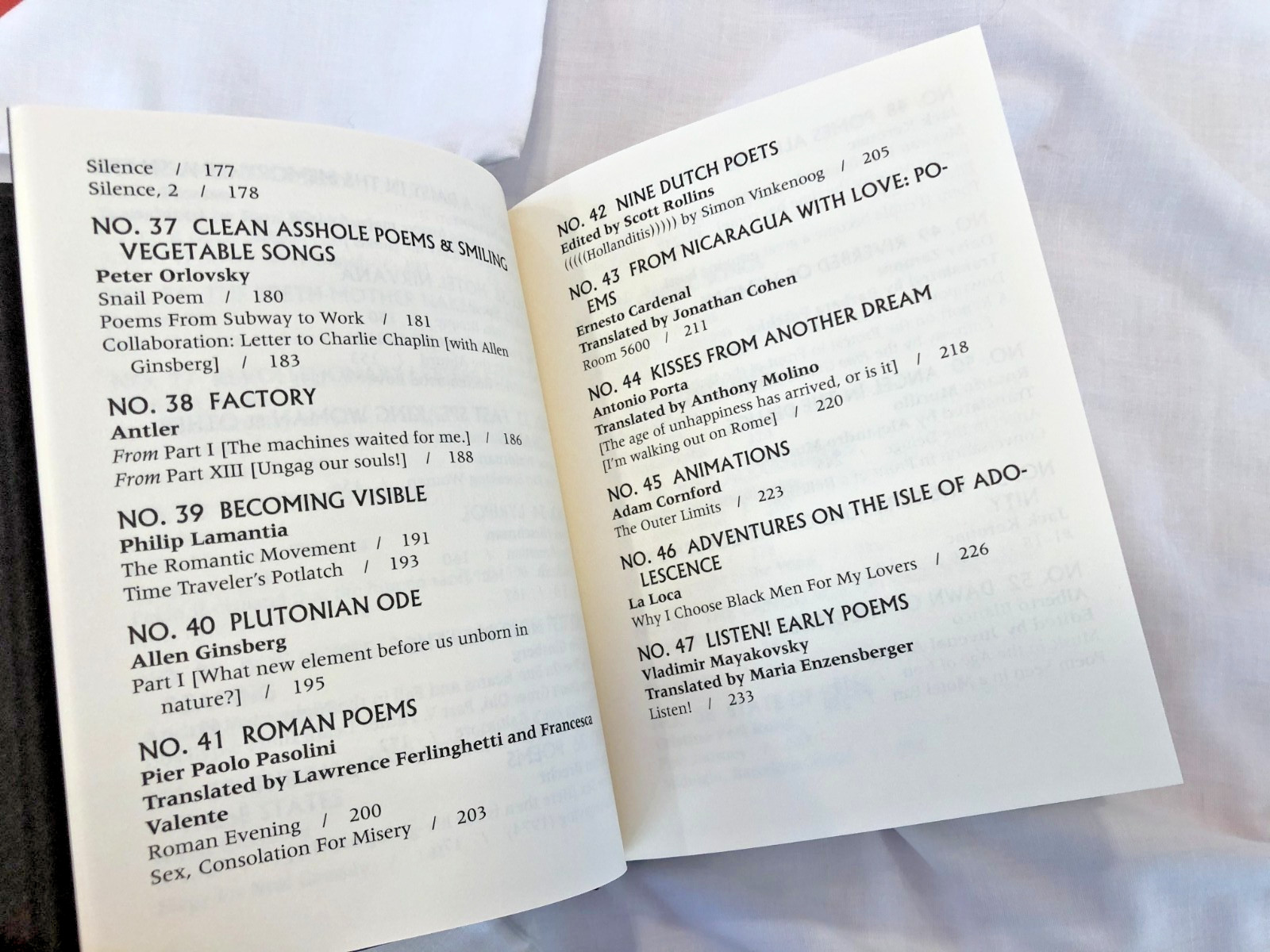 City Lights Pocket Poets Anthology 60th Anniversary ED 1ST ED 2015 JACK KEROUAC