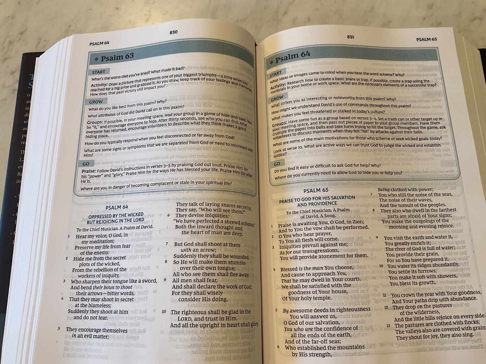 NKJV Bible Study Bible 2022 Hardcover First Edition