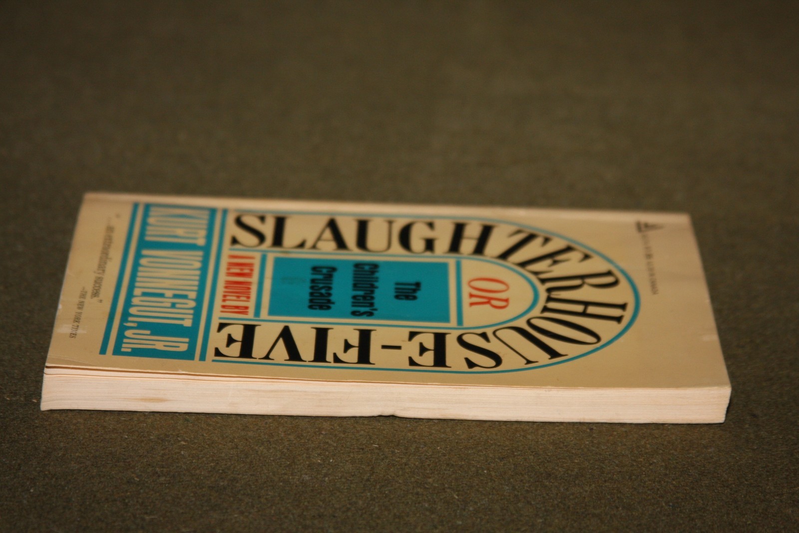 Slaughterhouse-Five by Kurt Vonnegut, Jr. 1969 TPB 4th Print Delta