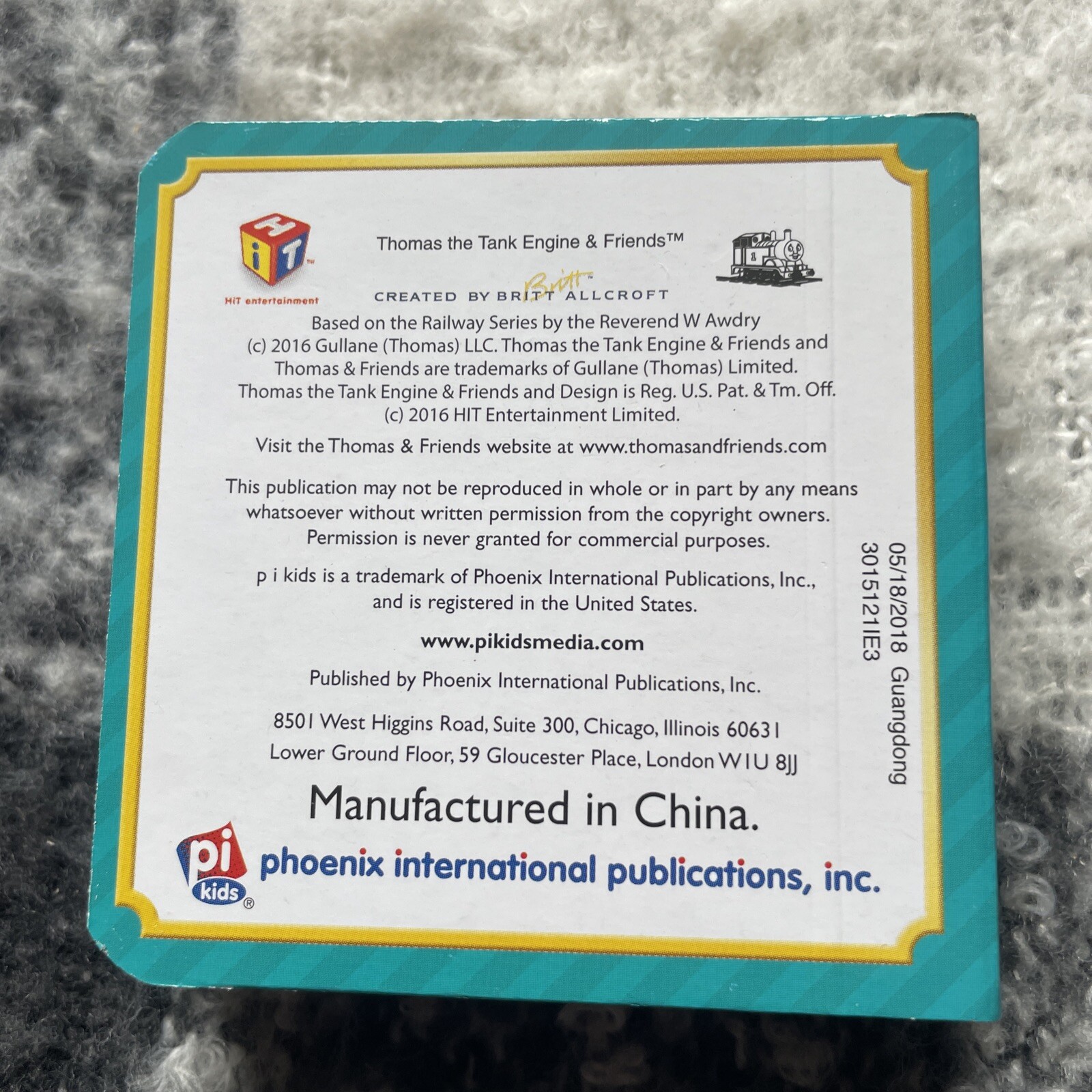 NEW THOMAS & FRIENDS, THOMAS HELPS SPENCER 7 BY 7 BY 2CM. 9781450893732