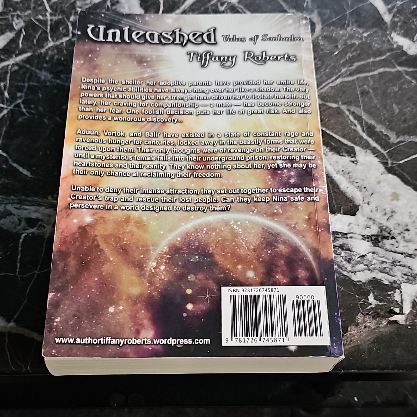 Tiffany Roberts Unleashed Valos of Sonhadra Paperback Sci-Fi Romance Series