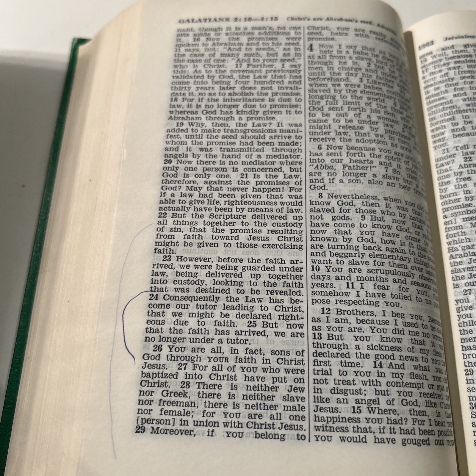 New World Translation of the Holy Scriptures 1961 Watchtower Bible Tract Society