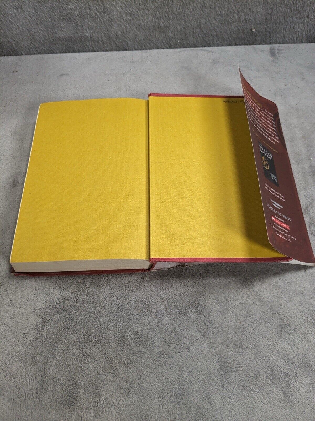 The Hunger Games Ser.: Catching Fire (Hunger Games, Book Two) by Suzanne Collins