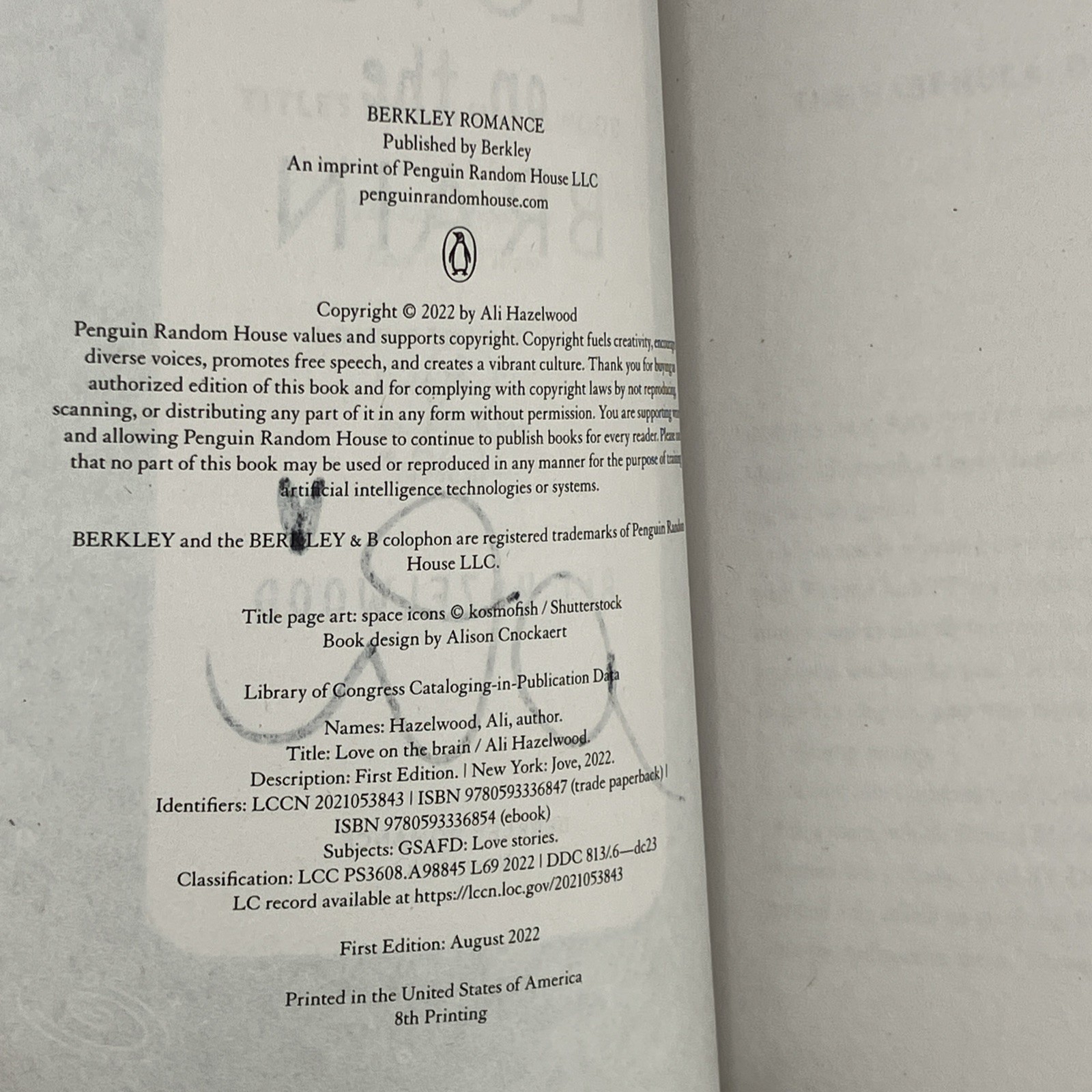 SIGNED by Ali Hazelwood 5-Book Bundle. Love Hypothesis, Love on the Brain & more