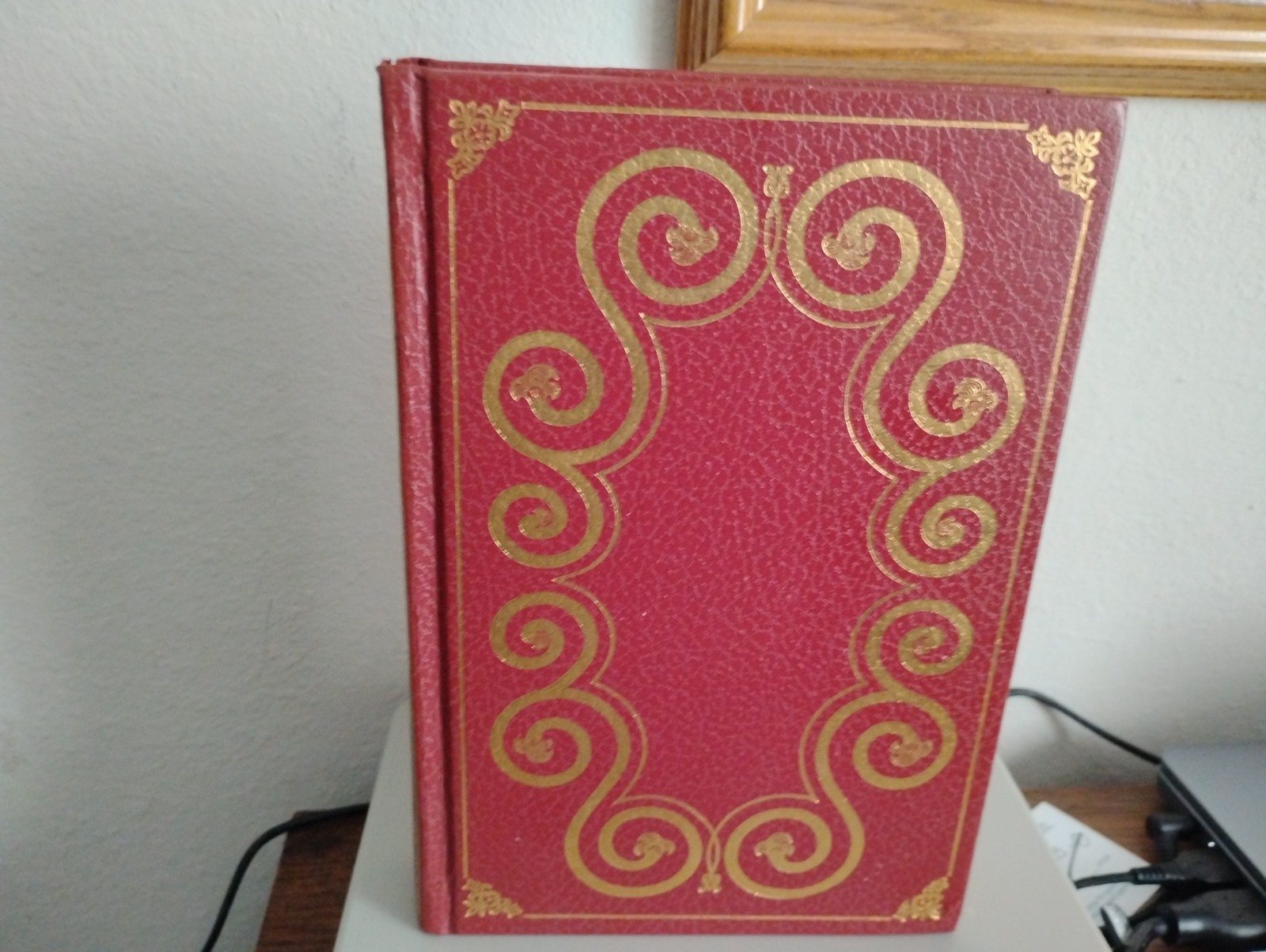 CRIME AND PUNISHMENT BY FYODOR DOSTOEVSKY-INTERNATIONAL COLLECTORS LIBRARY