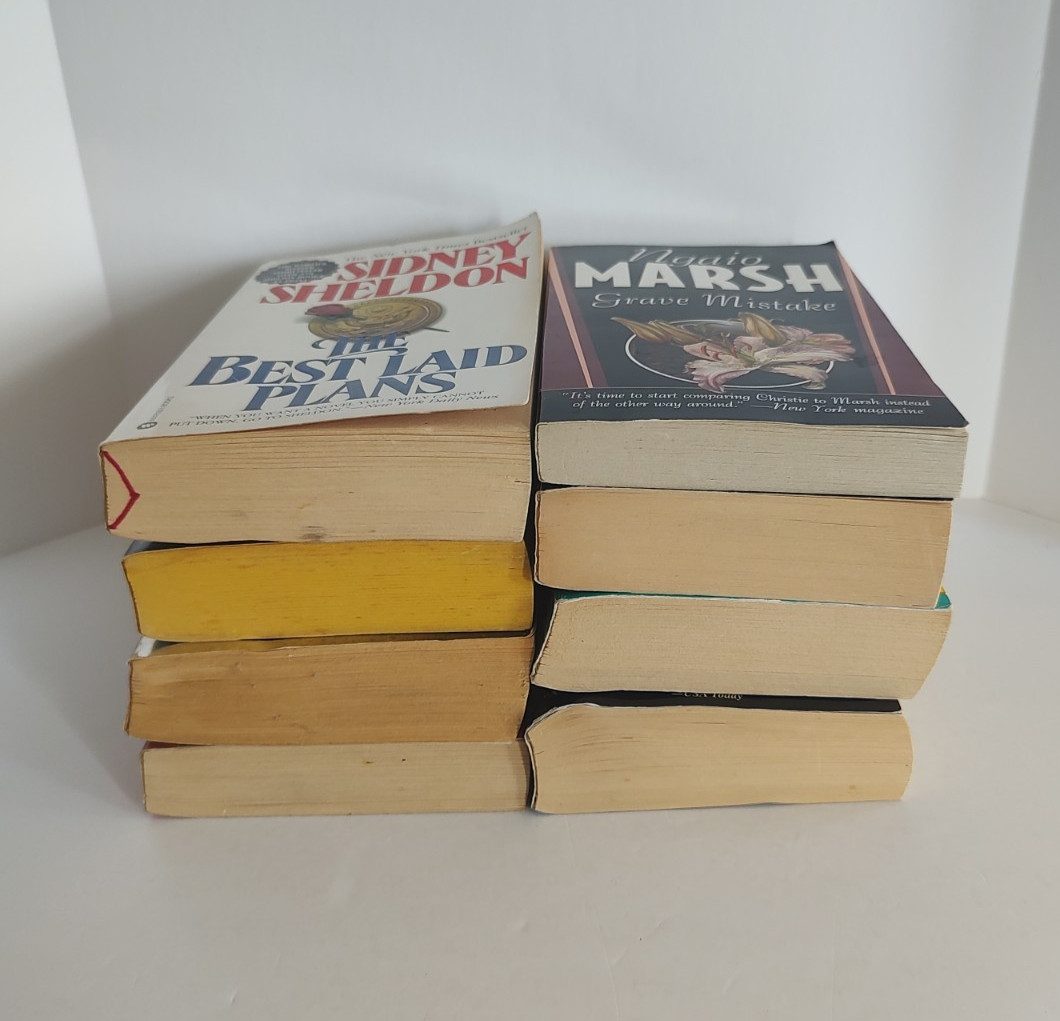 Mixed Authors Lot/8 Paperback Crime Drama Thriller Action Novels