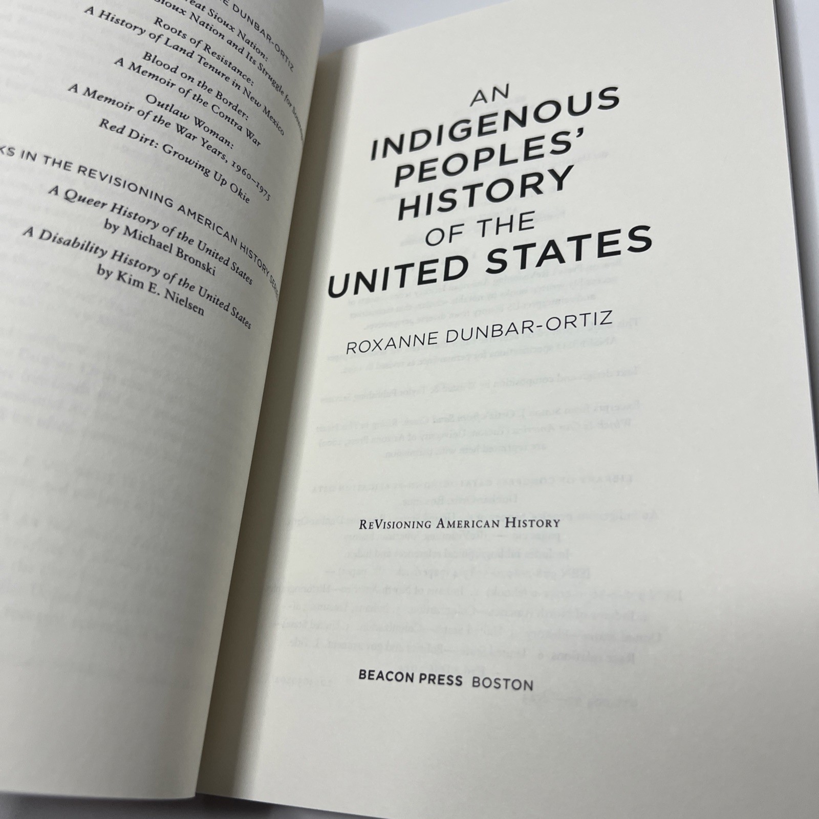 An Indigenous Peoples‘ History of the United States (Paperback or Softback)