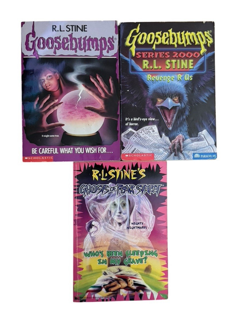 Lot Of 10 R.L. Stein Goosebumps Paperback Books Titles As Shown
