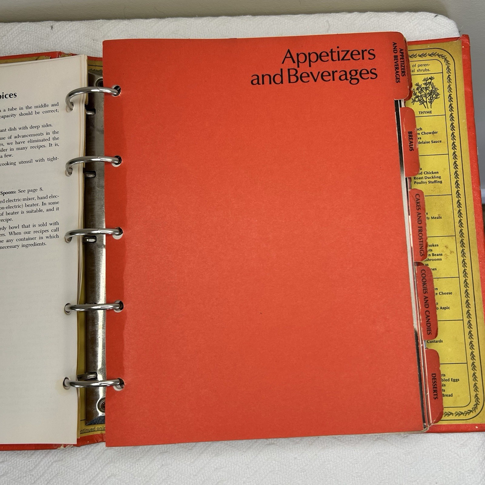 Betty Crocker’s Cookbook 1974 Vintage 23rd Printing with 5 Ring Binder