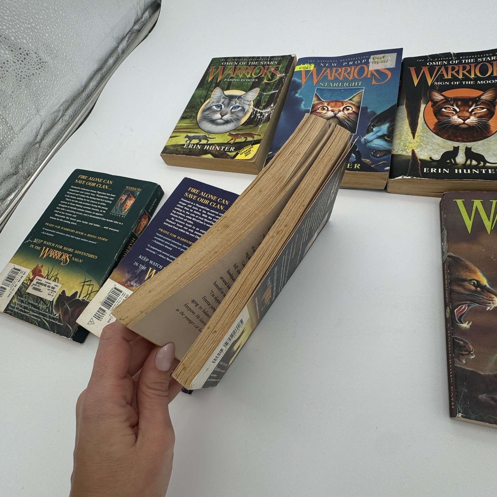 Warriors Erin Hunter Book Lot Of 17 Mixed Hardcover Paperback Super Editions