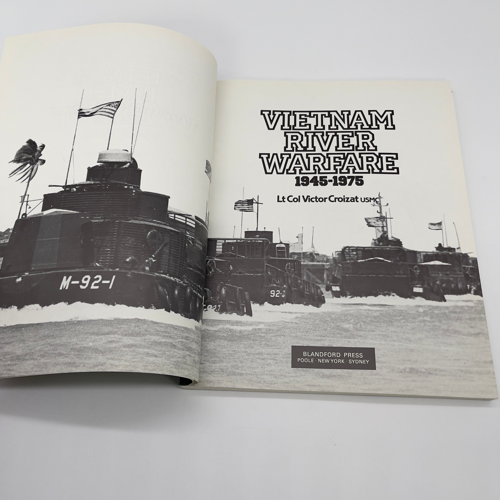 Vietnam River Warfare 1945-1975 Book Military History Vintage Blandford Press