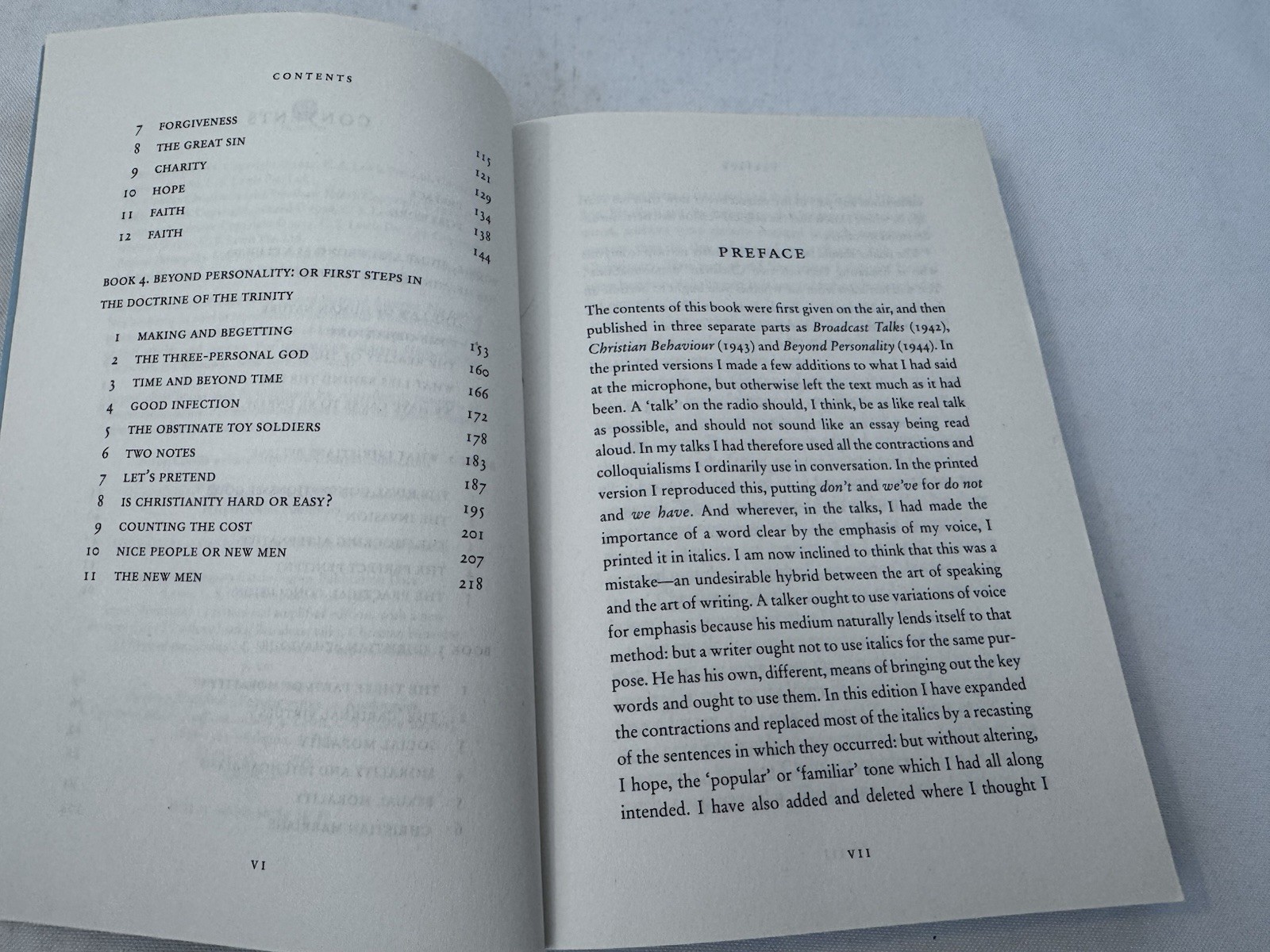 Pair Of Books C S Lewis Mere Christianity & Discussing Mere Christianity Guide
