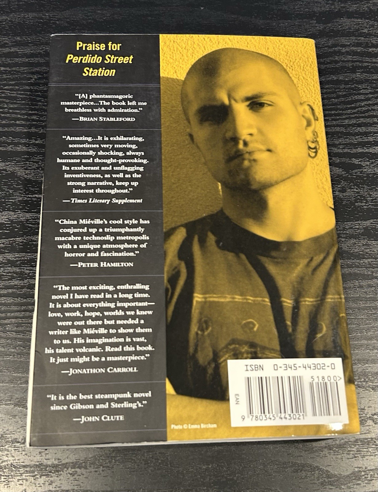 China Miéville Perdido Street Station Trade Paperback 1st American Edition 2001