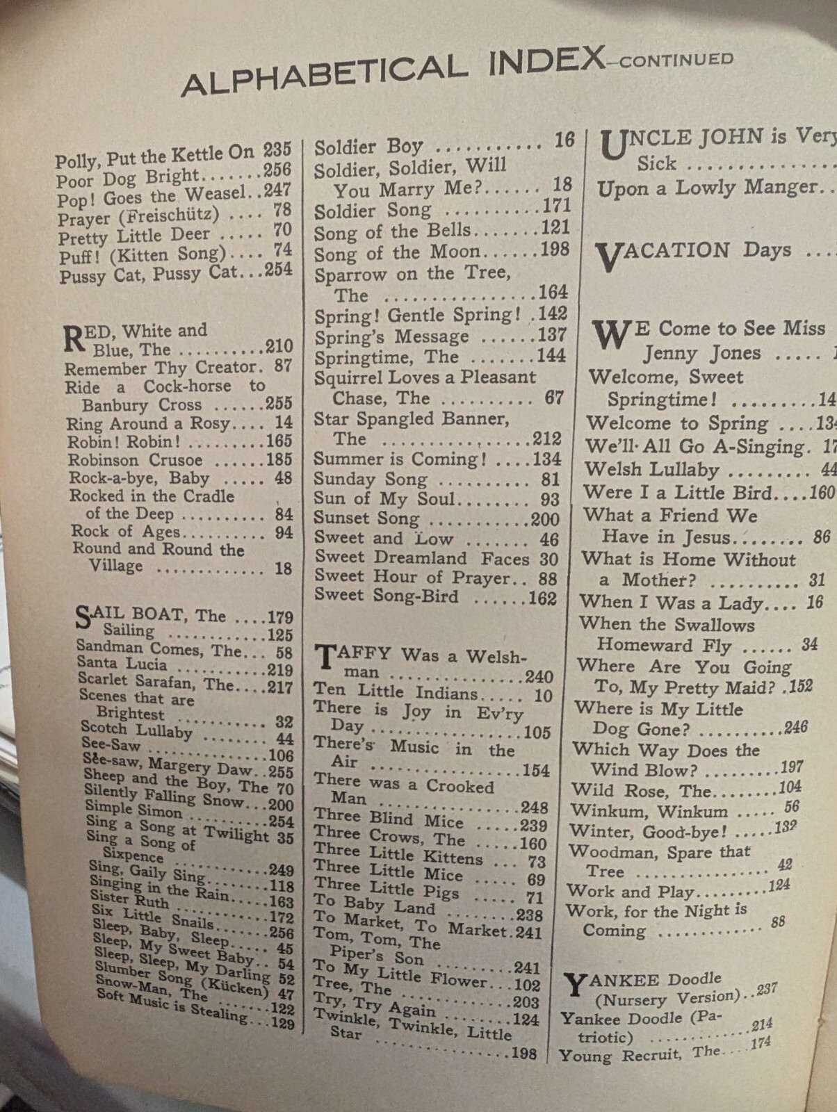Songs the Children Love to Sing D Appleton Co 300 songs 1916 A 250318