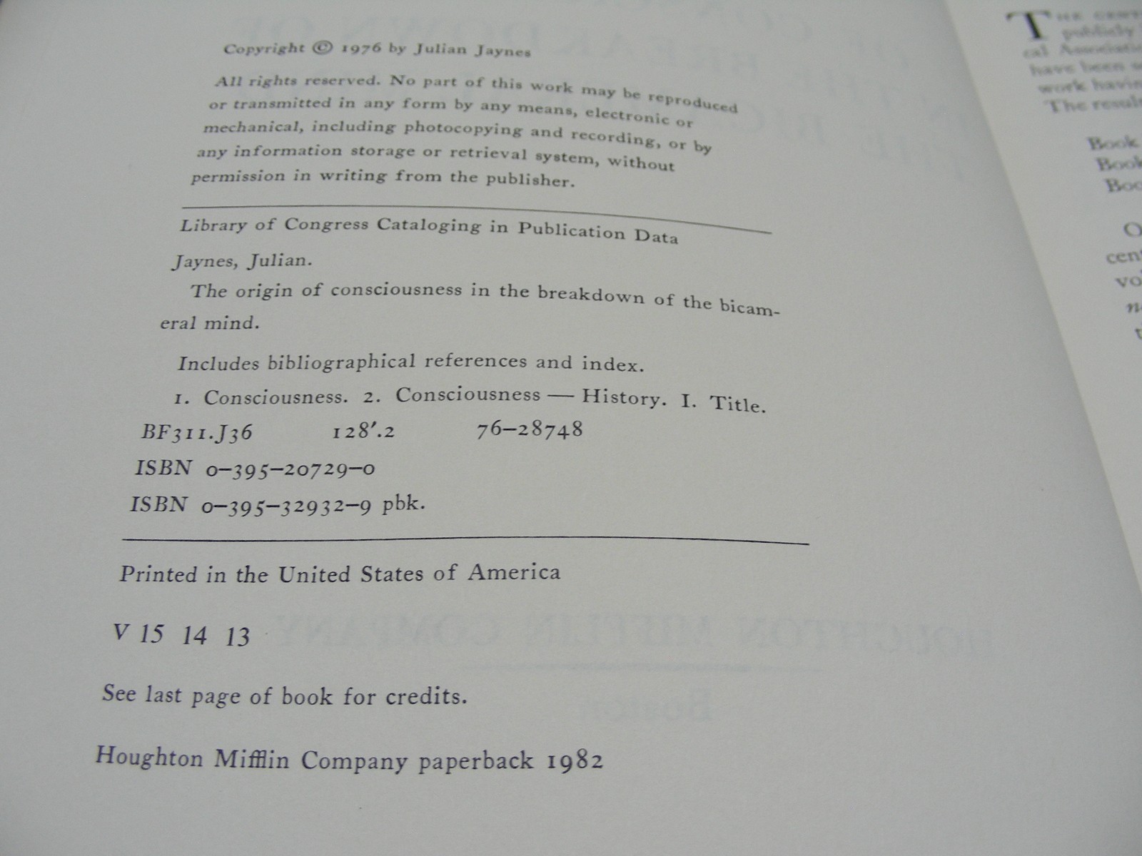 ORIGIN OF CONSCIOUSNESS IN THE BREAKDOWN OF THE BICAMERAL MIND – 1982 PB Book!