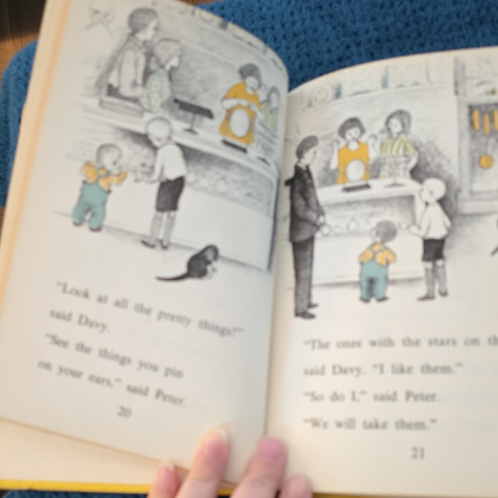 The Happy Birthday Present by Joan Heilbroner – hardcover kids book – 1962