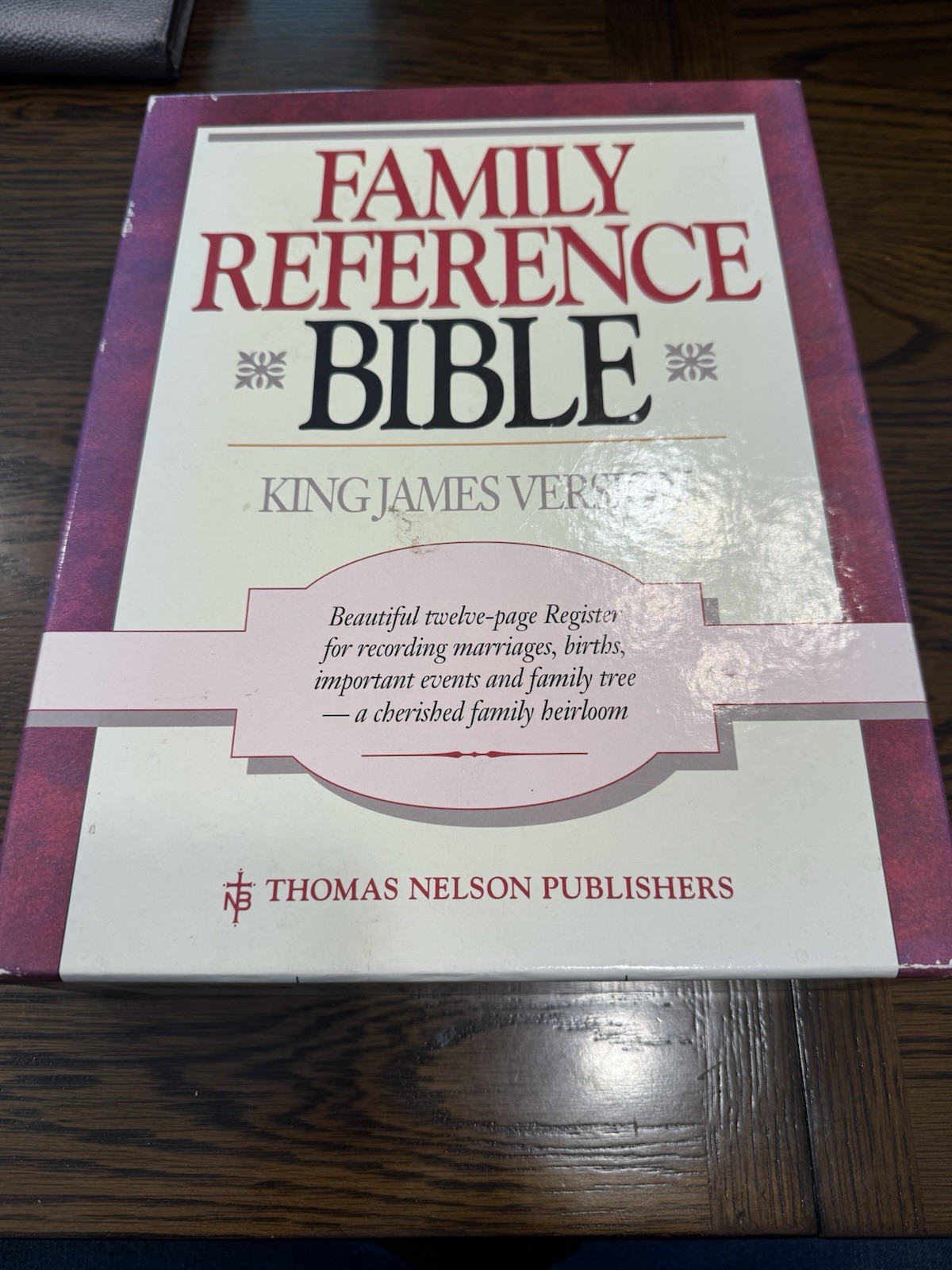 Like New! KJV Family Reference Bible Nelson 158BG Bonded Leather W/Box