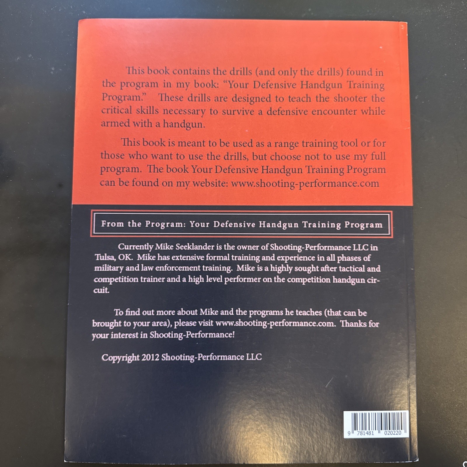 Defensive Handgun Training Drills by Michael Seeklander (2012, Trade Paperback)