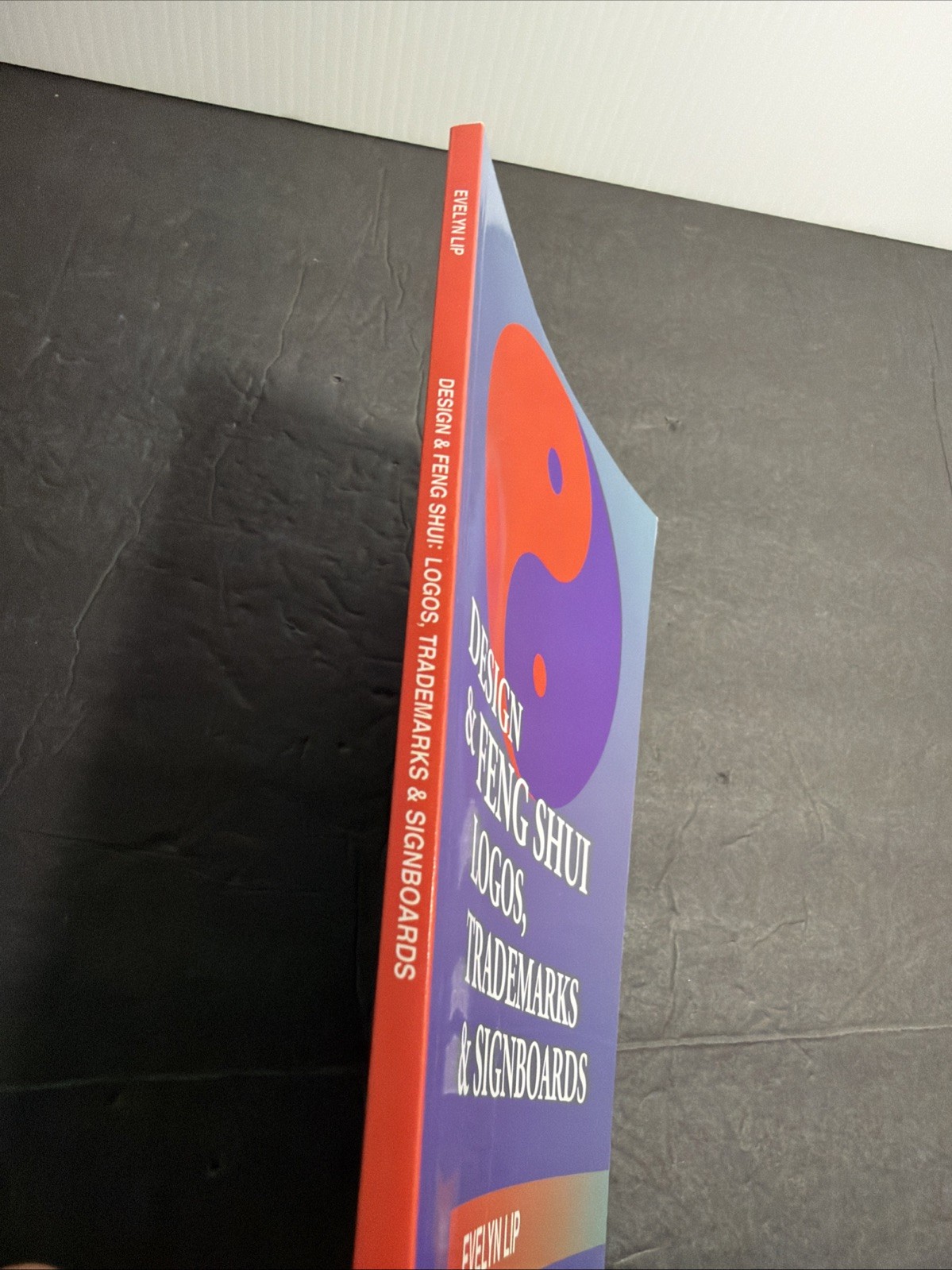 Design And Feng Shui Logos Trademarks And Signboards Evelyn Lip Paperback 1995
