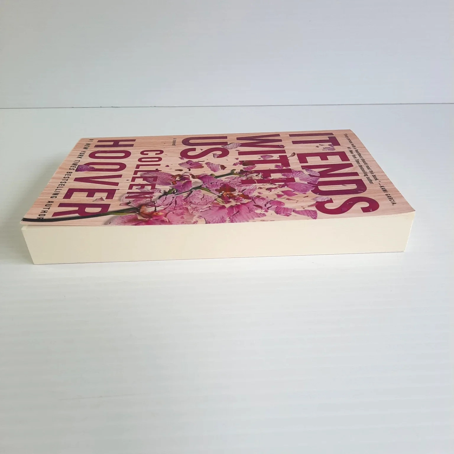 It Ends With Us Colleen Hoover 2016 First Atria Paperback Edition Romance Novel
