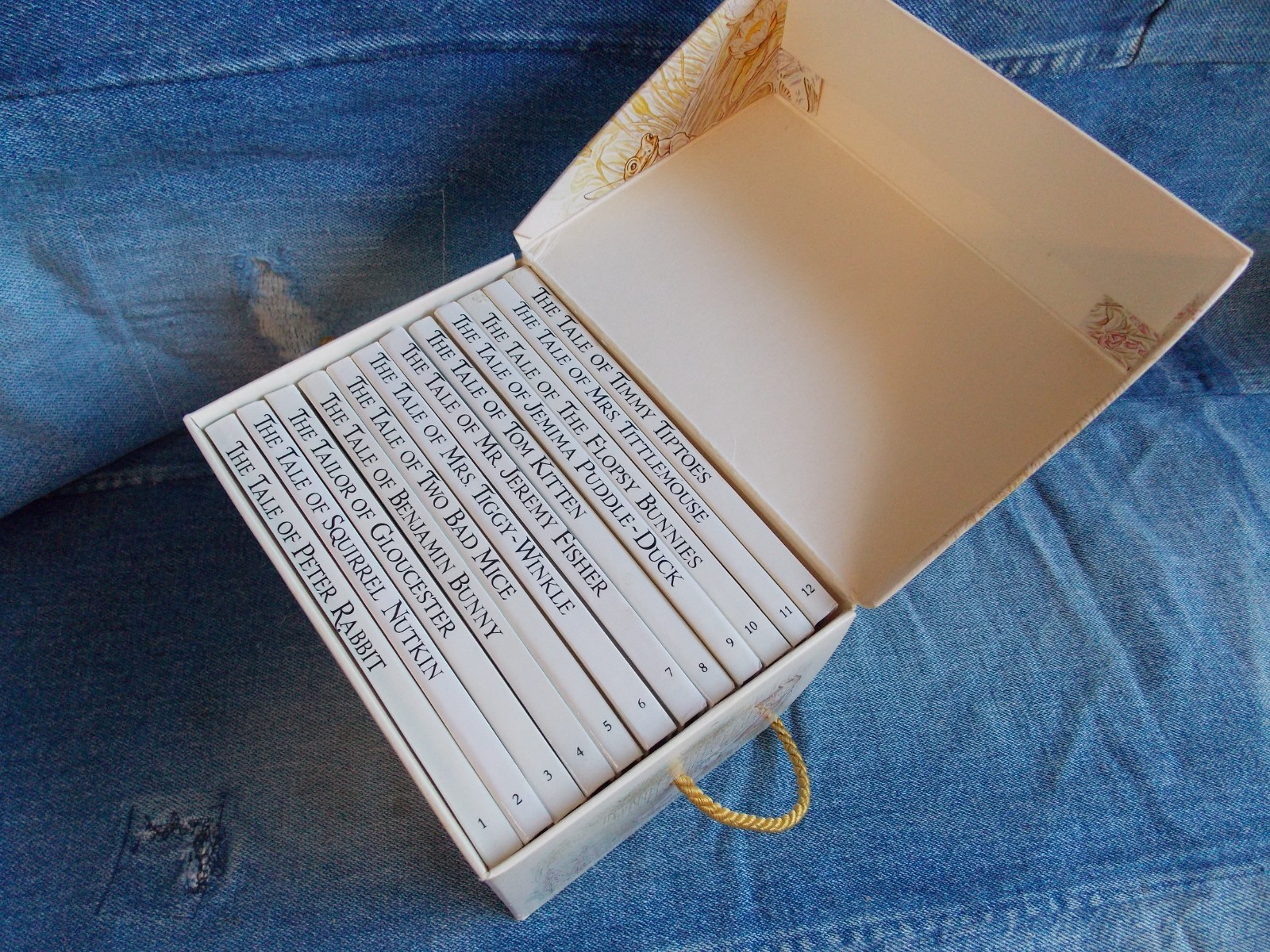 The Beatrix Potter Collection 12 Hardcover Boxed Set 1986 Frederick Warne & Co