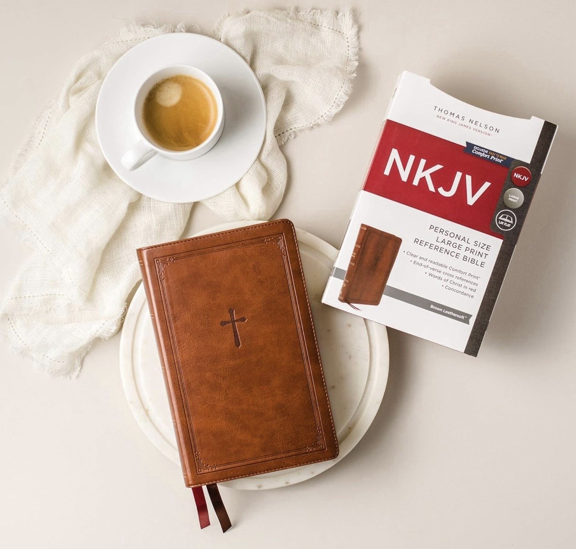 MAGNETIC CLOSURE NKJV LARGE PRINT(10.5pt) CUSTOM ENGRAVED Personal Bible
