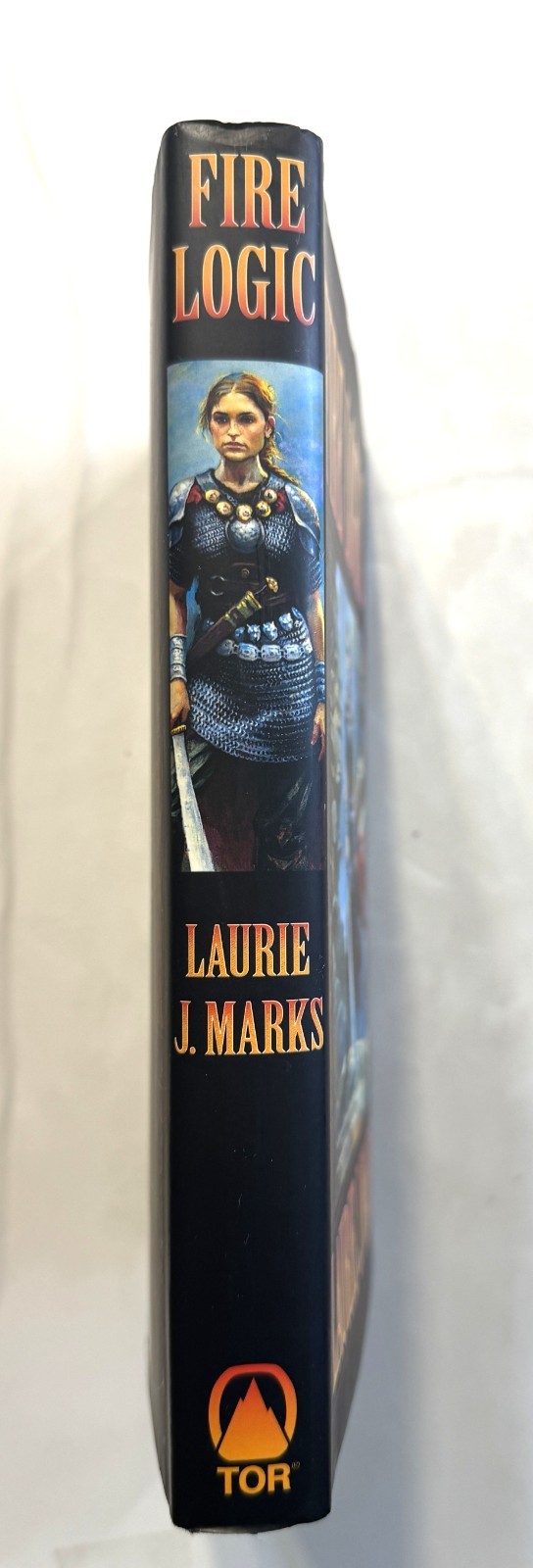 Fire Logic by Laurie J. Marks. First Edition, 1st Printing, 2002.