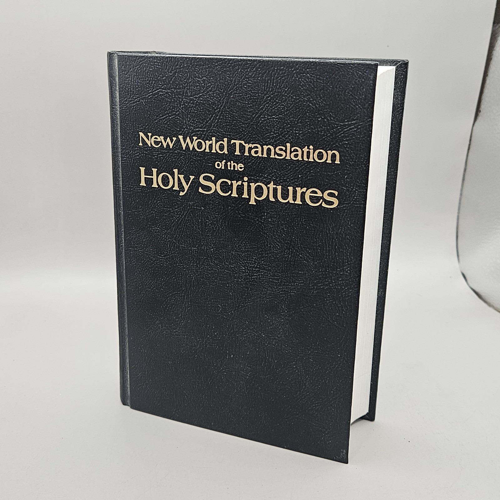 New World Translation of the Holy Scriptures Jehovah JW Bible 1984 Watch Tower