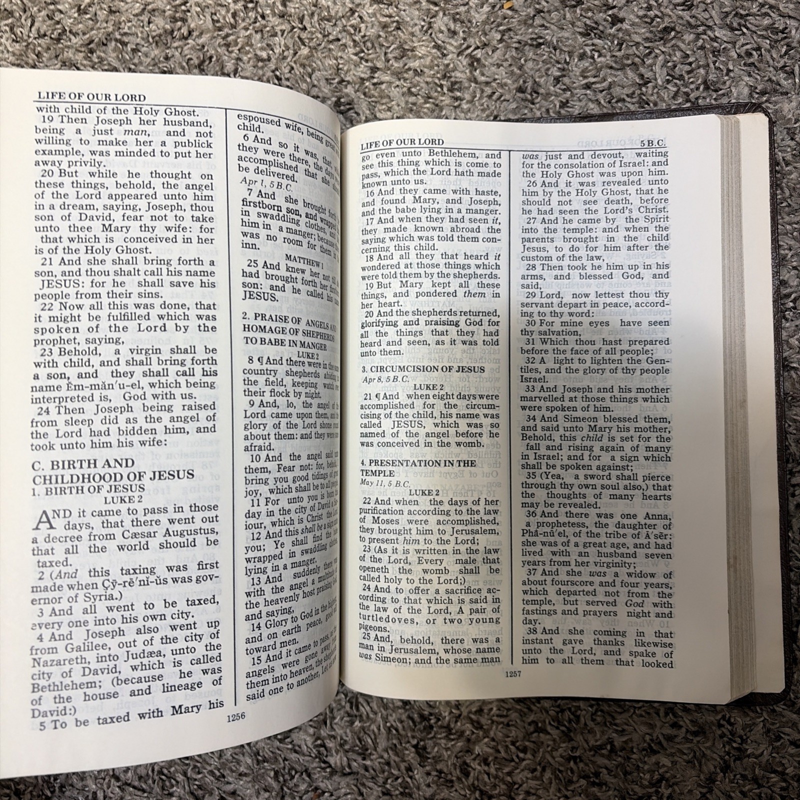 The Chronological Bible(Large Print) King James Version – Kroeze Brothers World