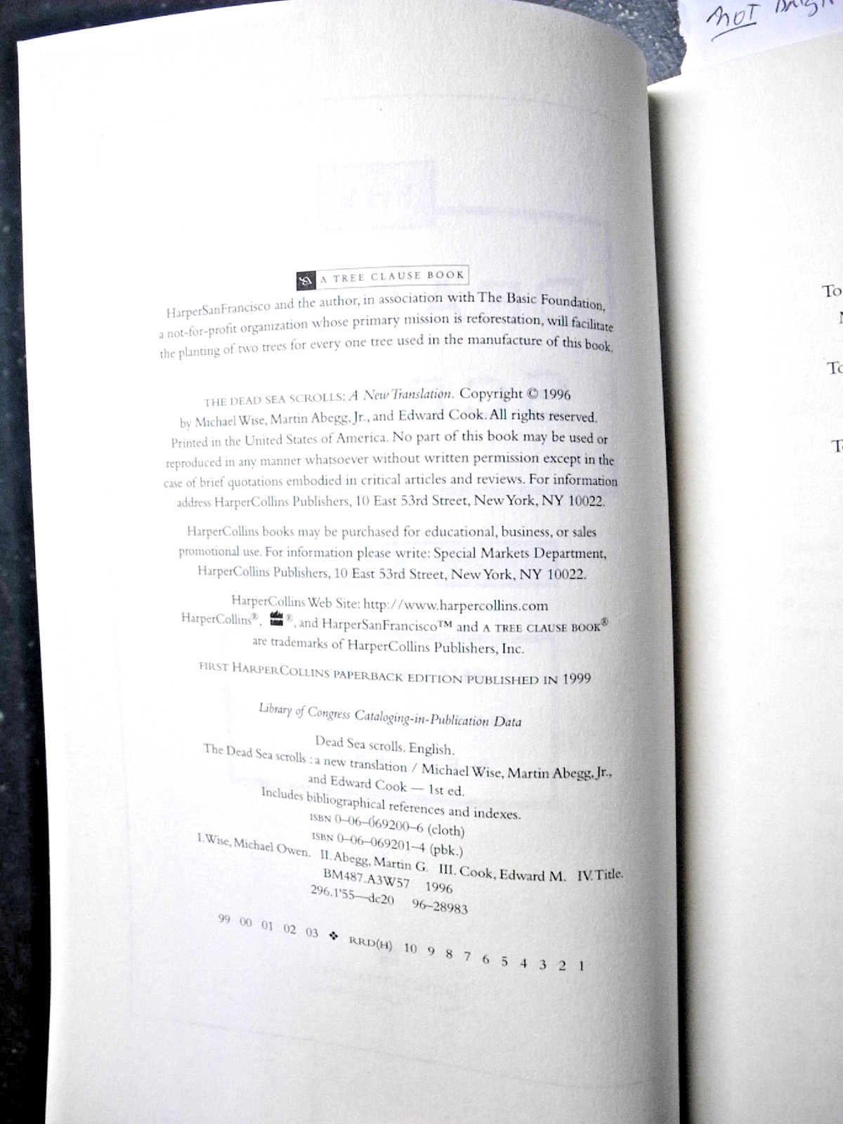The Dead Sea Scrolls. a New Translation Michael O. Wise; Jr. Martin G. Abegg…