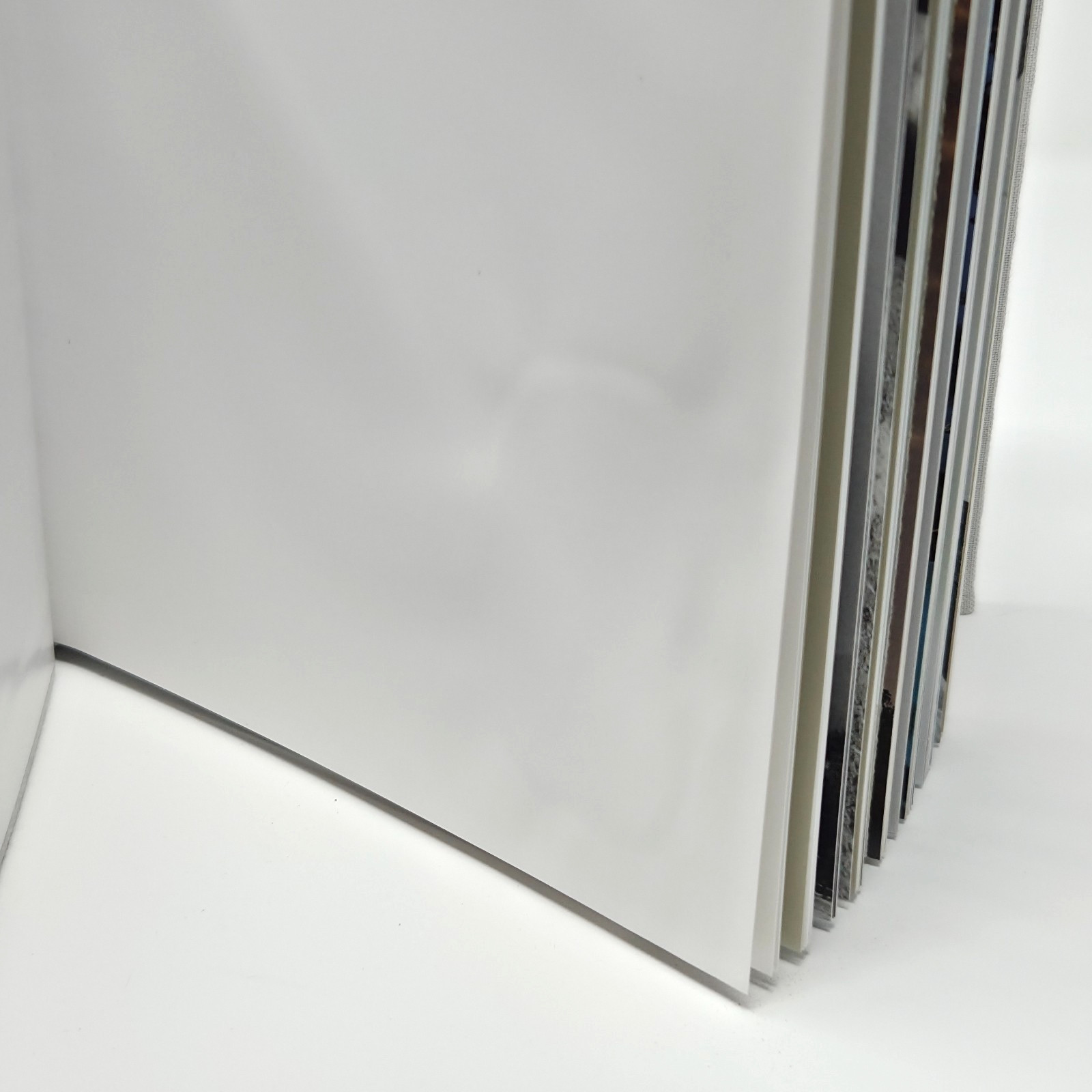 Minimum (Phaidon Miniature Hardcover Edition) By John Pawson