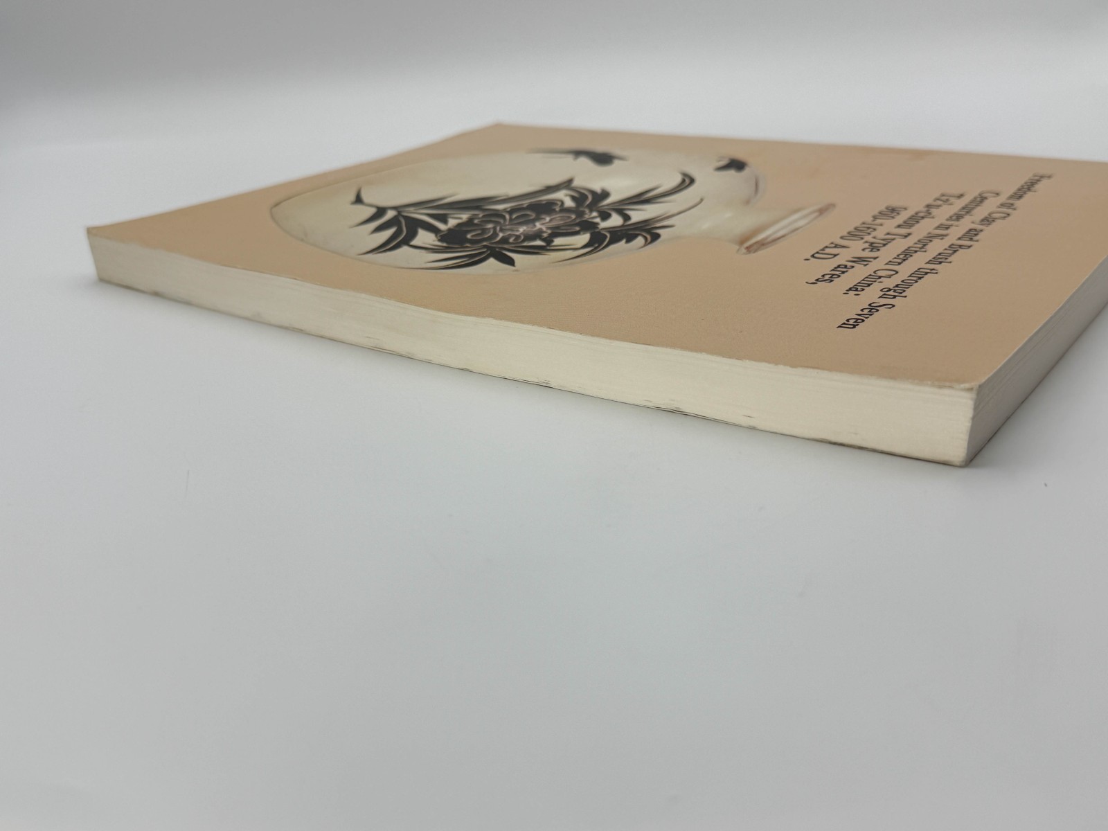 Freedom of Clay and Brush Through Seven Centuries 960-1600 AD by Yutaka Mino