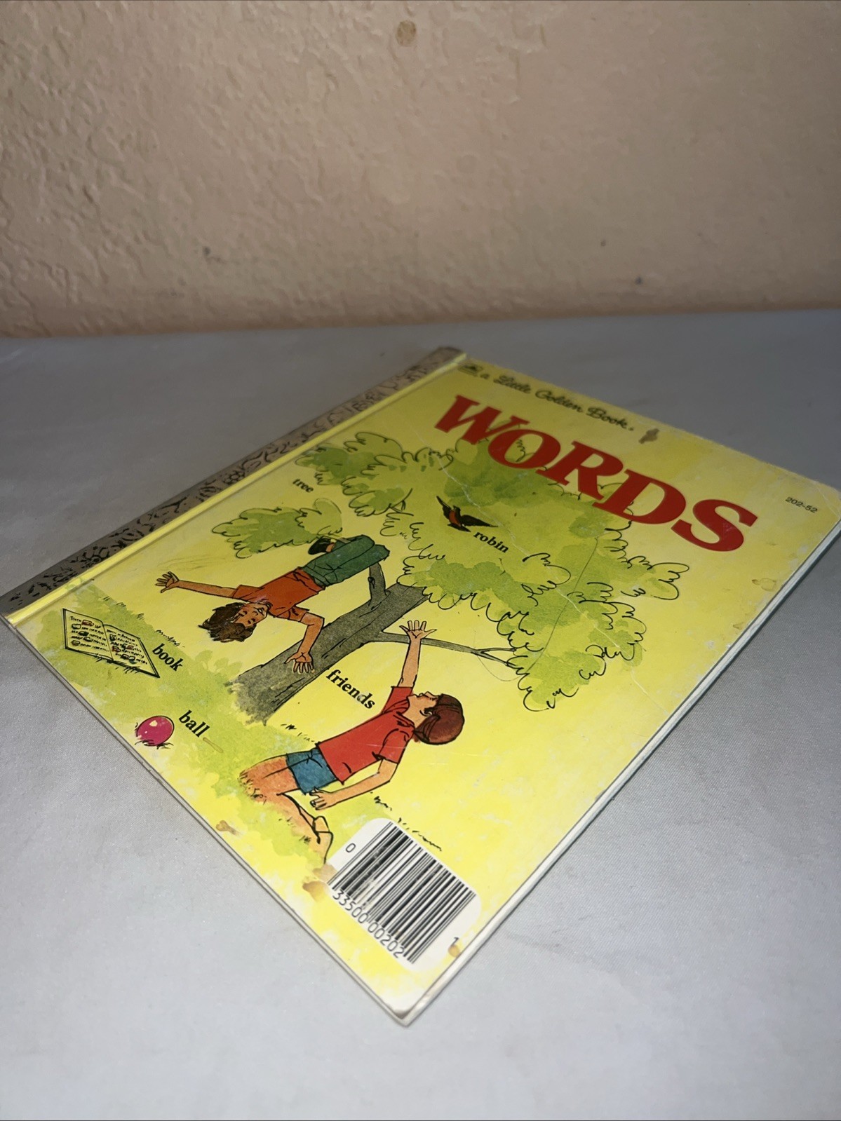 The Golden Book Of Words Big Golden Book 1976 – Vintage Children’s – Rare -HC