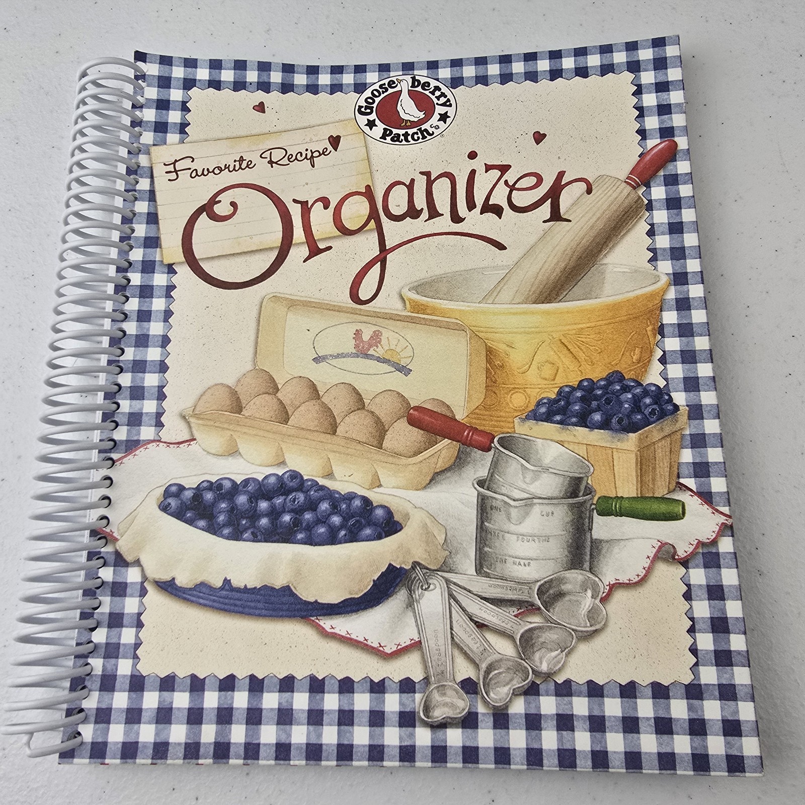 Lot of 5 Gooseberry Patch Cookbooks & Crafts w/ Organizer Hardcover & Paperback