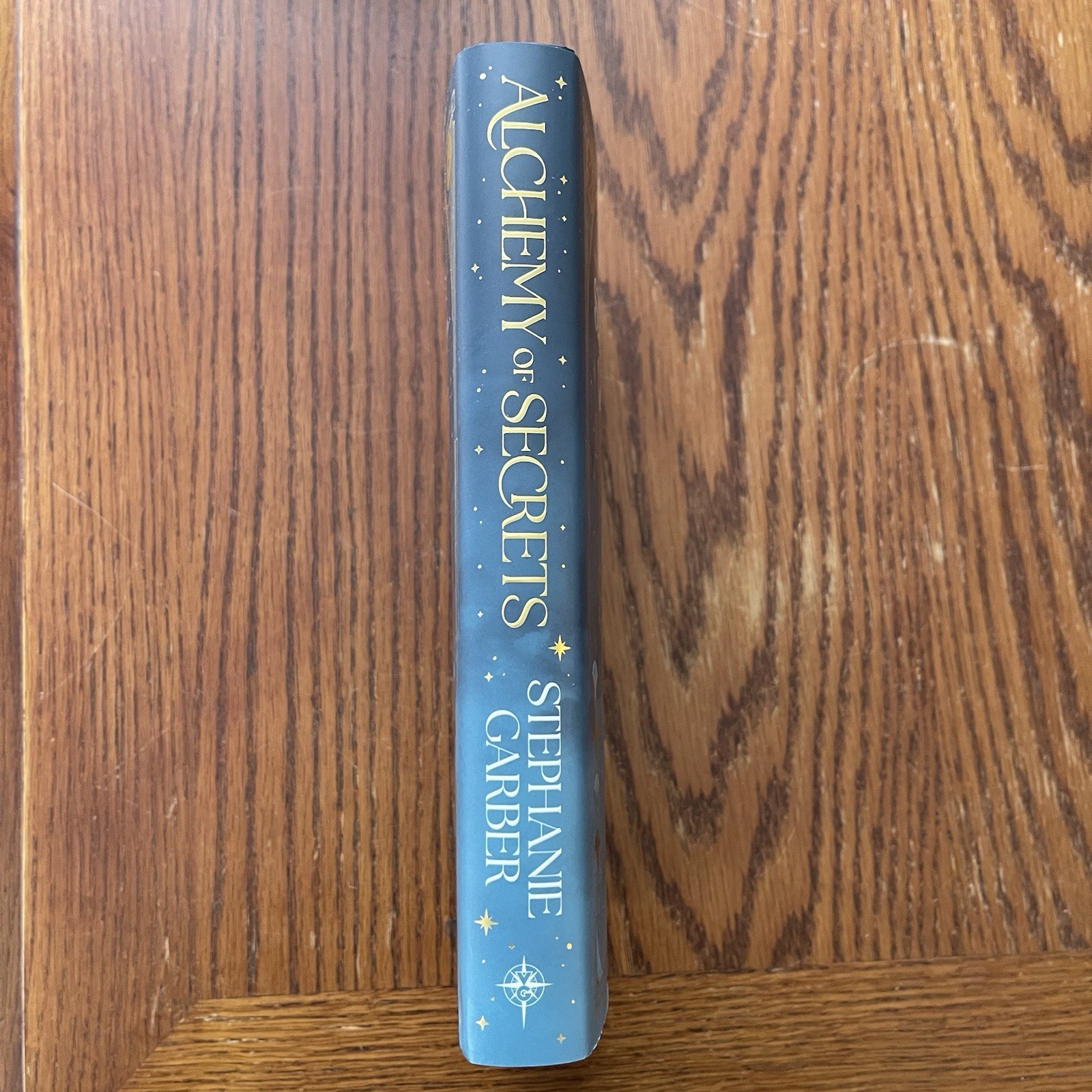 Signed Waterstones Alchemy of Secrets Stephanie Garber Key Cover