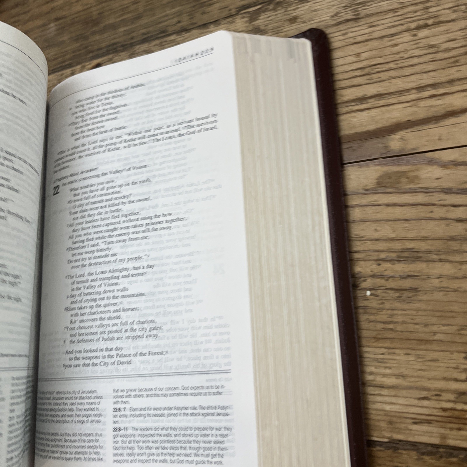NIV Life Application Study Bible by Ronald A. Beers (1997, Hardcover)