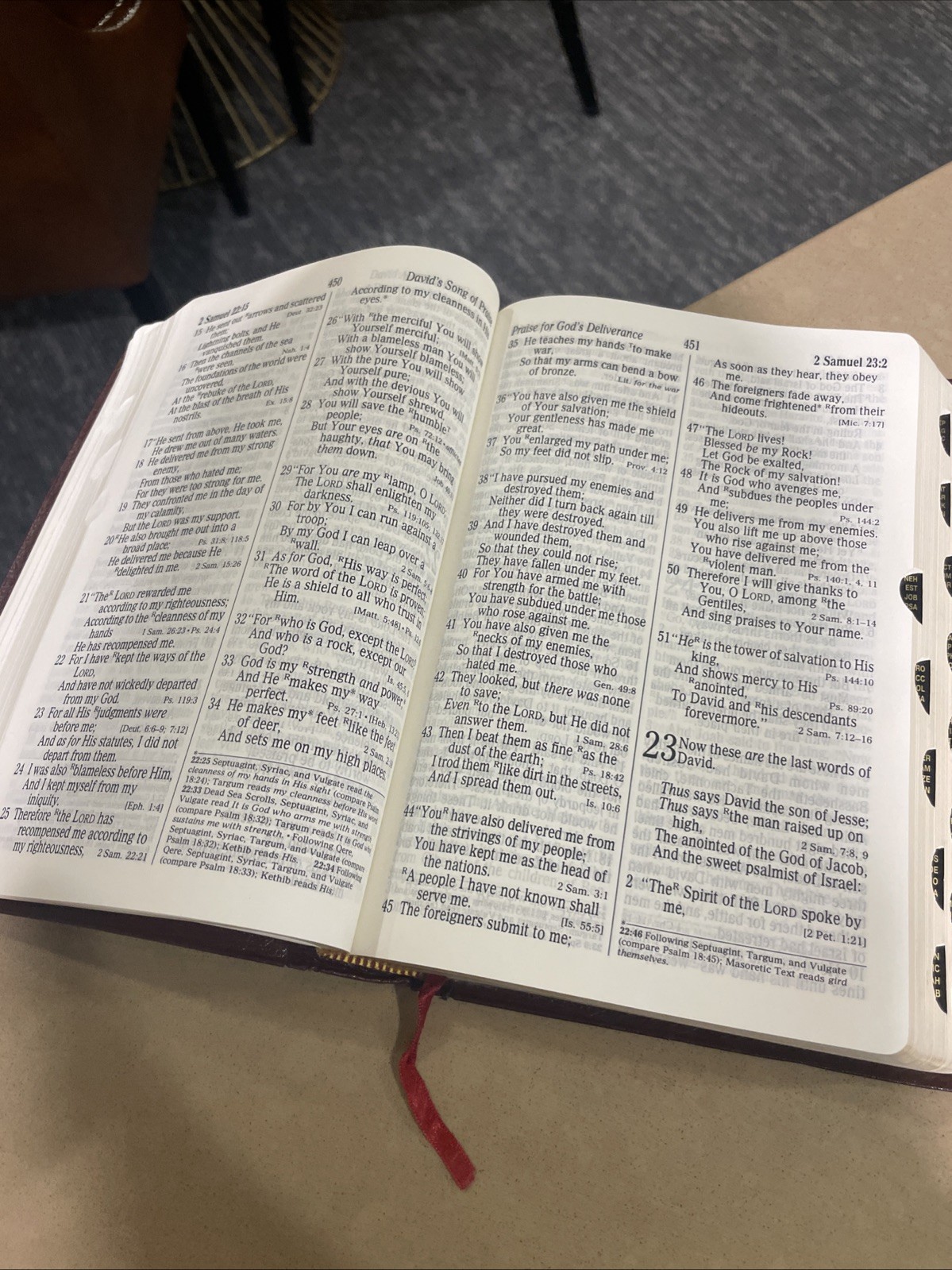 Holy Bible NKJV Giant Print Concordance Red Letter 1992 Thomas Nelson Leather