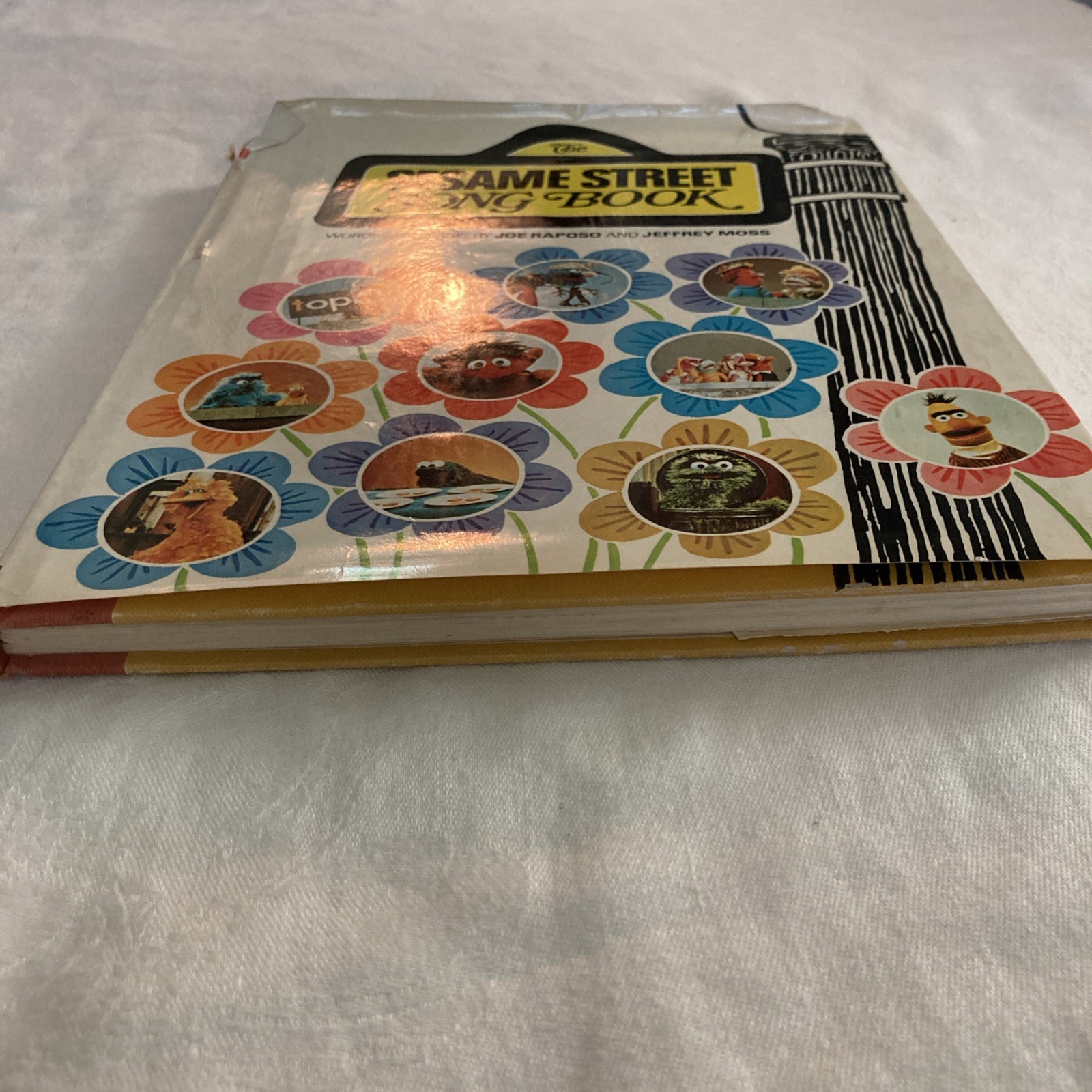 The Sesame Street Song Book Raposo and Moss 1971, Damaged Book Jacket 1st Print