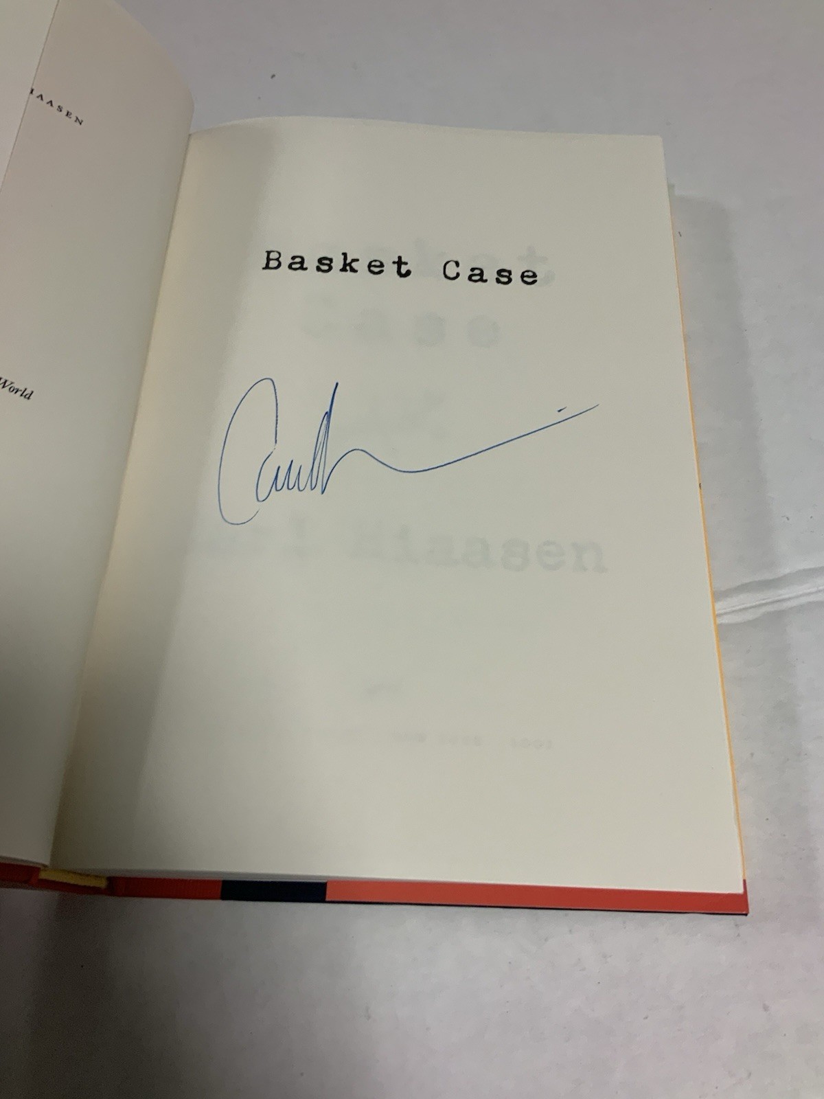 Basket Case Carl Hiaasen (2002 HC) Signed 1st Ed DJ Alfred A. Knopf