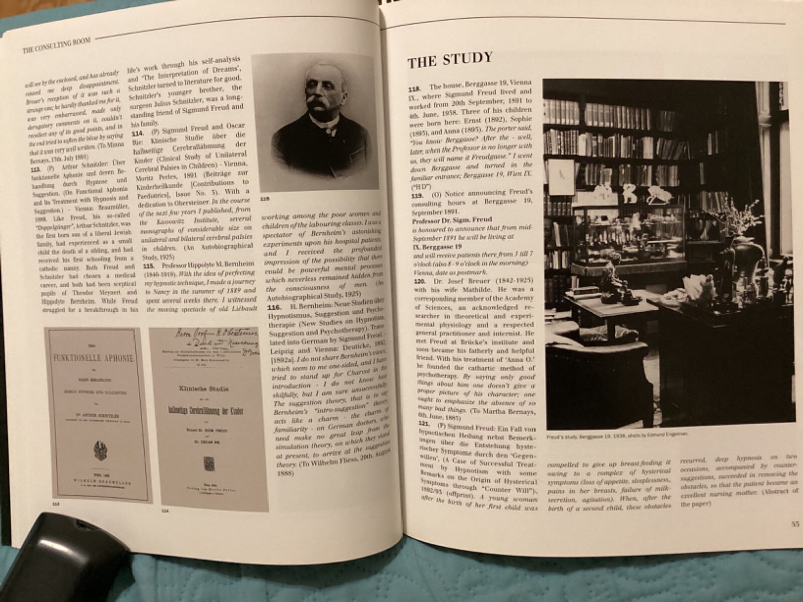 SIGMUND FREUD MUSEUM SOFTCOVER BOOK, 1994, 112 PAGES/FREE POSTAGE!!!