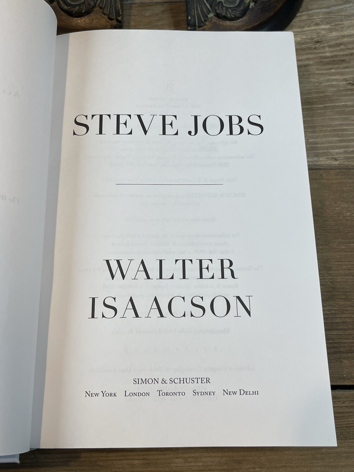 Steve Jobs – Walter Isaacson 2011 Hardcover First Edition 1st Print VG