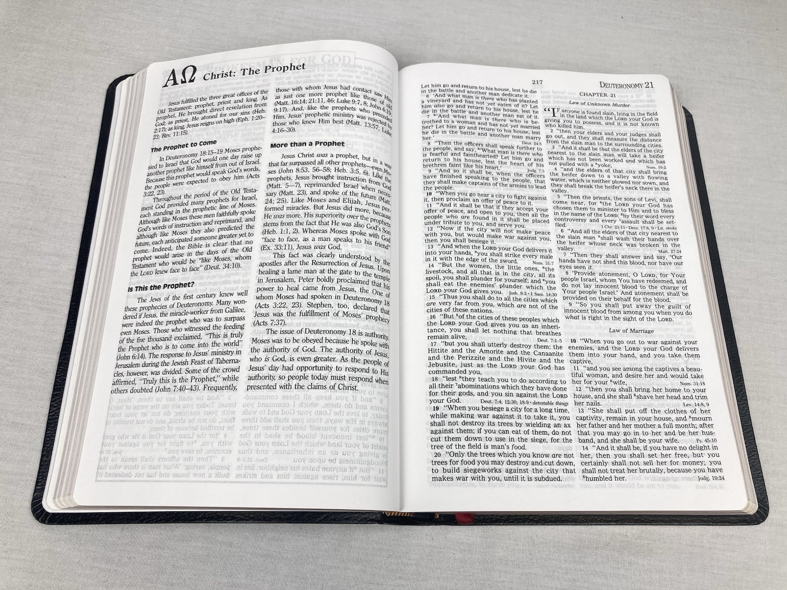 PROPHECY STUDY HOLY BIBLE NKJV JOHN HAGEE BONDED LEATHER GILT EDGING 1997 VGC!