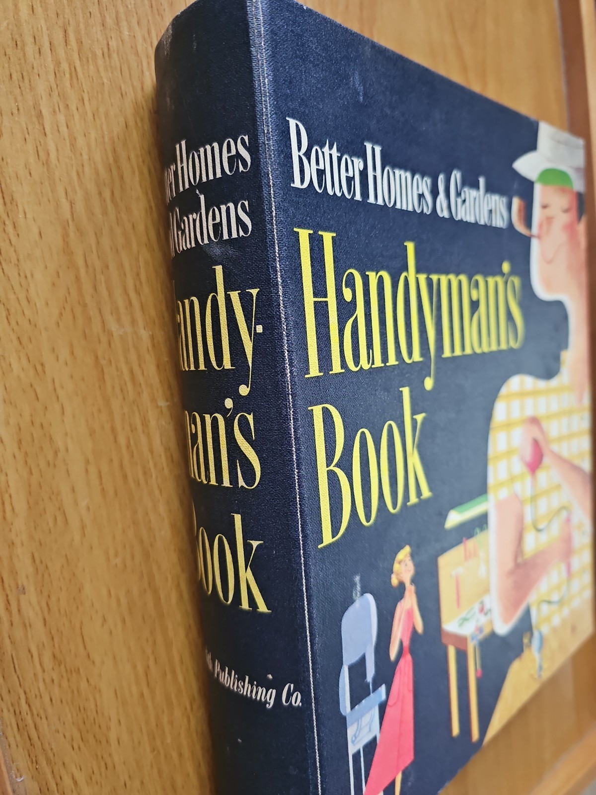 Better Homes & Gardens Handyman’s Book 5 Ring Binder 400 pages 1957 Fix It