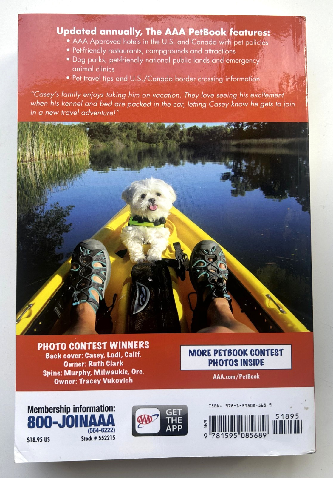 Traveling With Your Pet: The AAA PetBook 17th Edition – Paperback – VERY GOOD