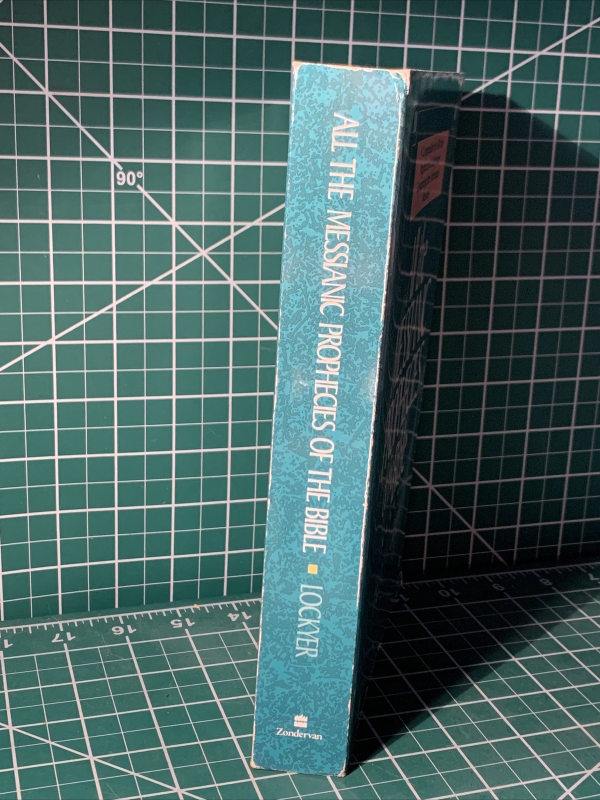 All the Messianic Prophecies of the Bible – Paperback By Lockyer, Herbert – GOOD