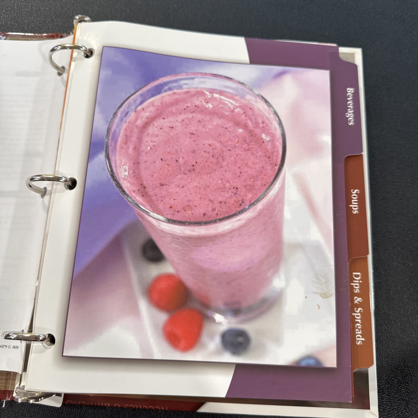 Vita-Mix Whole Food Recipes 3-Ring Binder and Owner’s Manual 5200 Recipes VGC