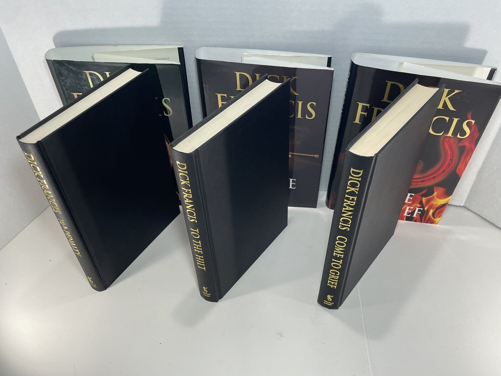 Dick Francis Lot Of 3 – 10lb Penalty | To The Hilt | Come To Grief London Ed.