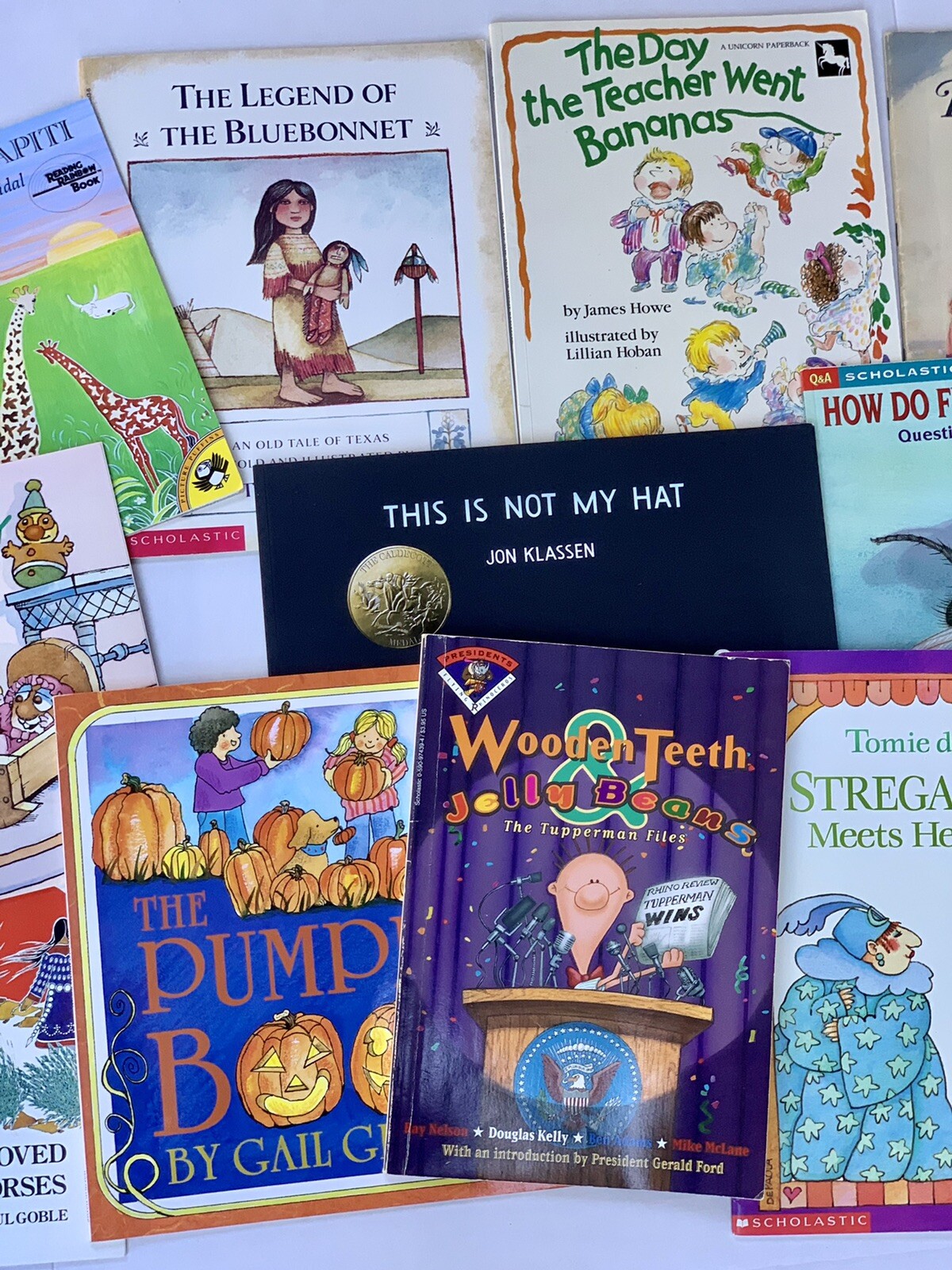 Lot Of 12 Children’s Books 1940 to 2000’s 3lbs 4.5oz Good Pre Owned Educational