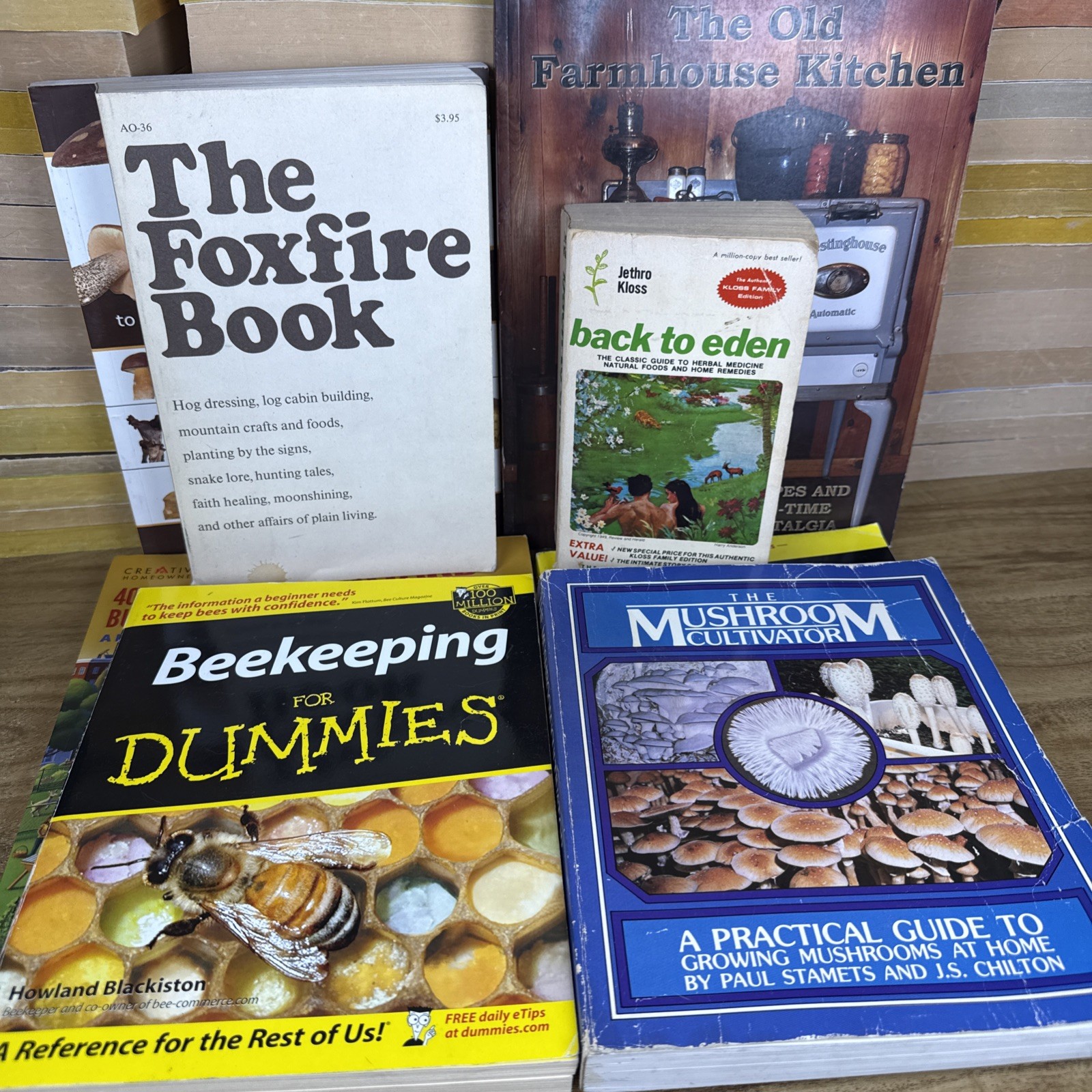 8 Book lot HOMESTEADING off-grid Preppers Mushrooms Foxfire Beekeeping Canning