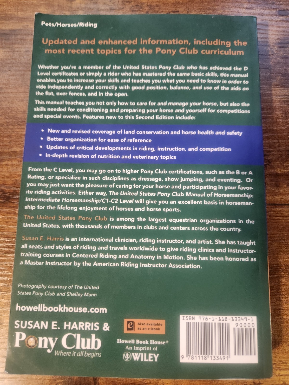 The United States Pony Club Manual Of – Paperback, by Harris Susan E. – Good